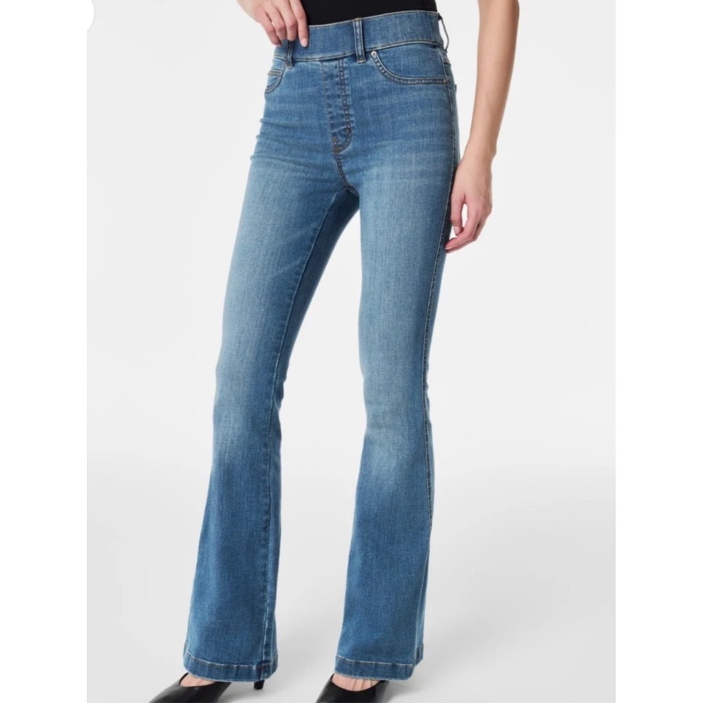 Spanx EveryWear Flare Jeans Women Large Vintage Indigo Excellent SPANXshape